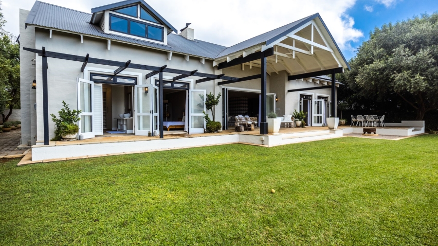 4 Bedroom Property for Sale in The Coves North West